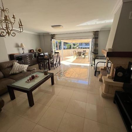 Апартаменти Casa Bajamar Playa Нерха Екстер'єр фото